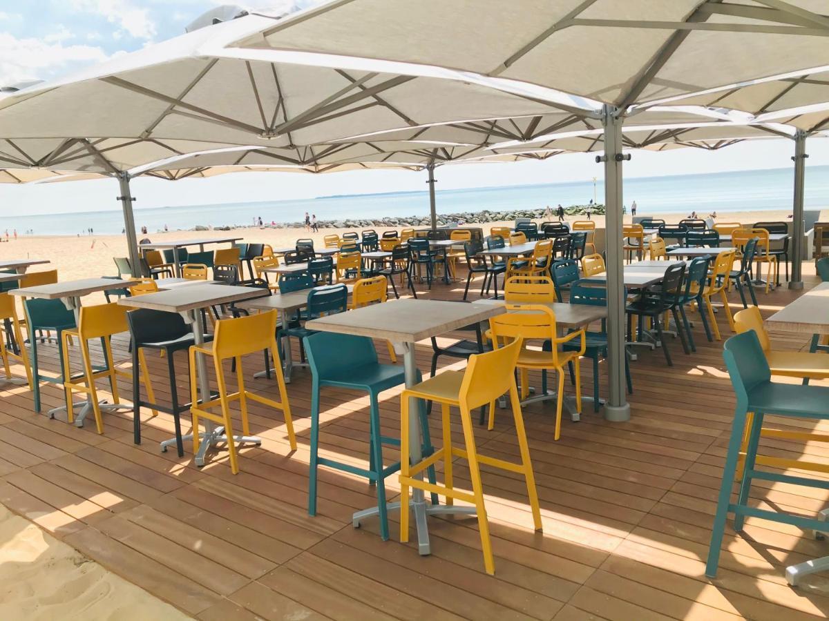 Hotel Restaurant L'Atelier Des Cousins Châtelaillon-Plage Eksteriør billede