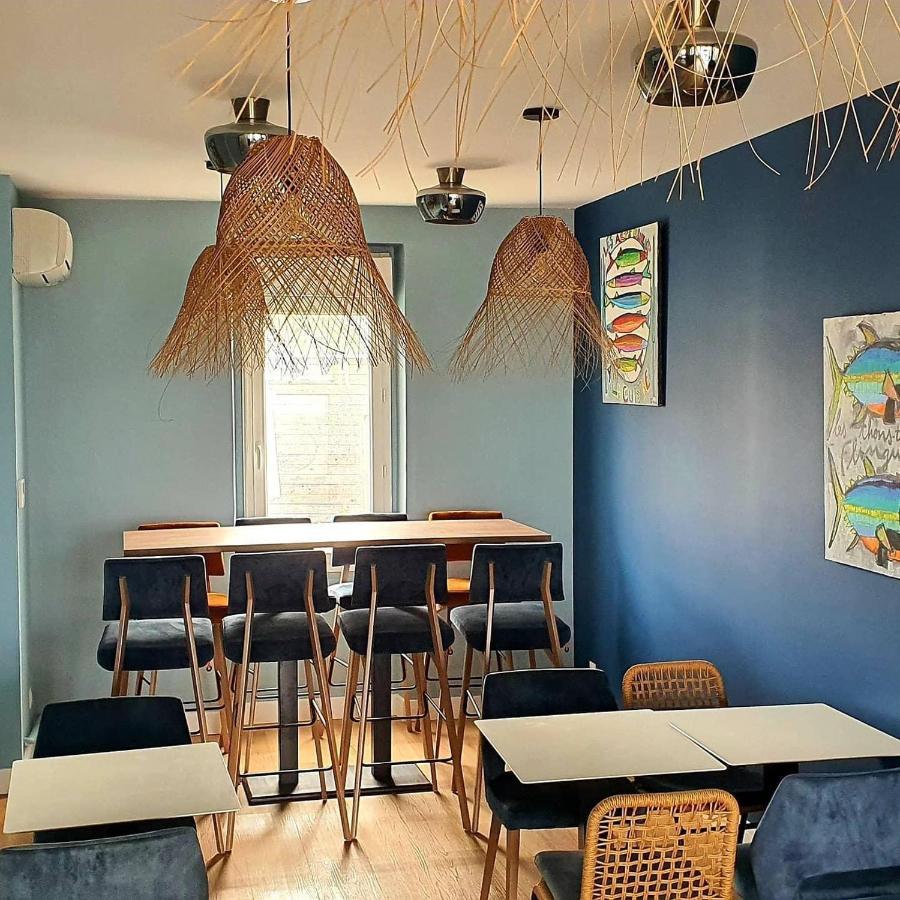 Hotel Restaurant L'Atelier Des Cousins Châtelaillon-Plage Eksteriør billede