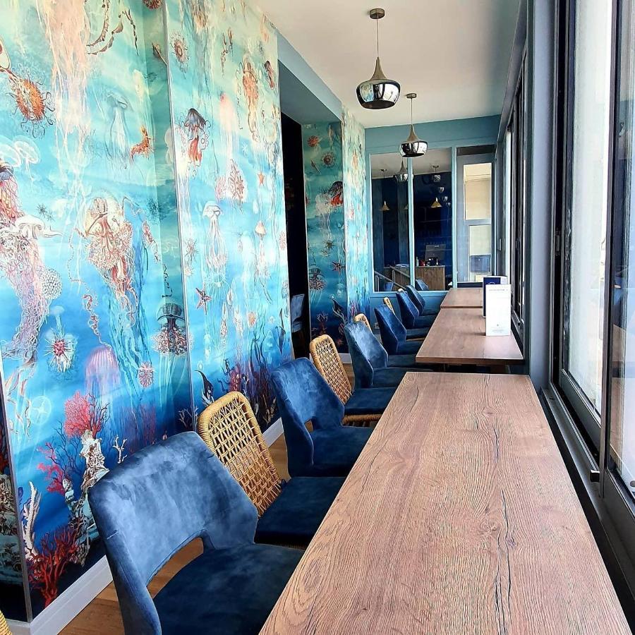 Hotel Restaurant L'Atelier Des Cousins Châtelaillon-Plage Eksteriør billede