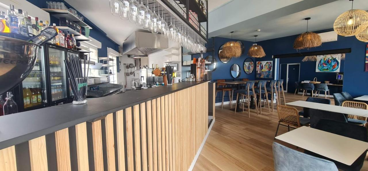 Hotel Restaurant L'Atelier Des Cousins Châtelaillon-Plage Eksteriør billede